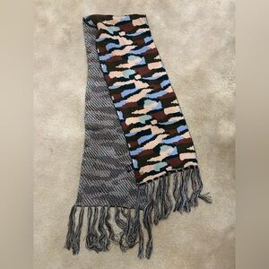 Express Camouflage Scarf